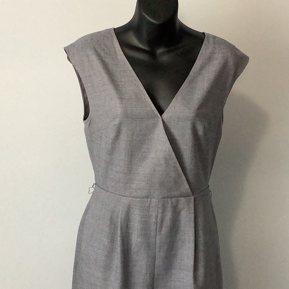 Host Pick||Club Monaco Loreeny Jumpsuit - Picture 4 of 16